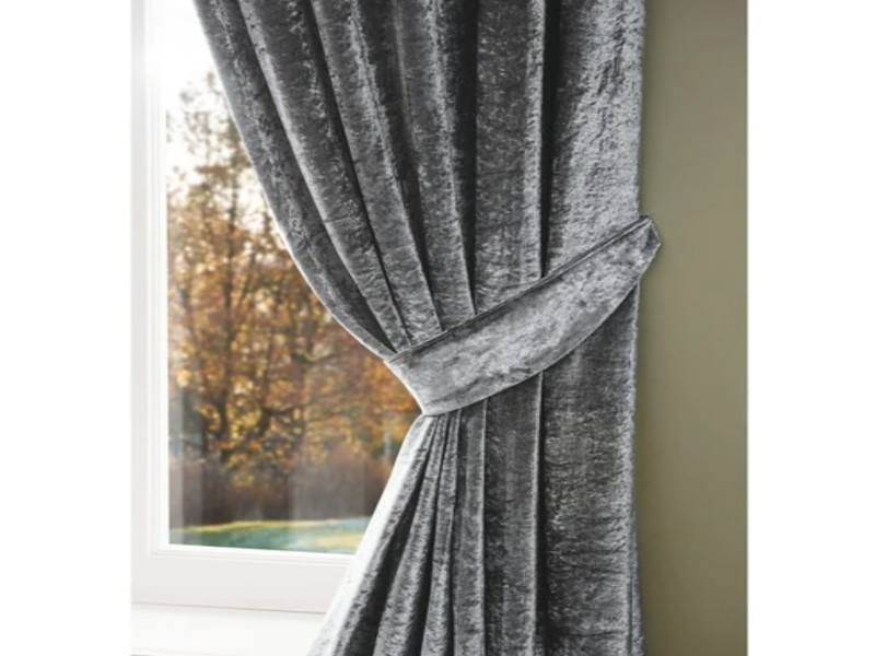 GET DURABLE & STYLISH TIE BACKS FOR CURTAINS